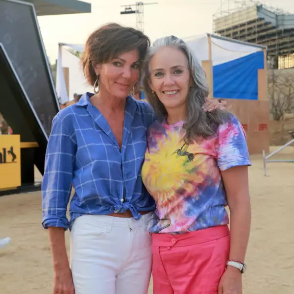 Karen Kennedy-Jeanne Donnadieu