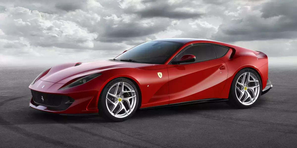Ferrari 812