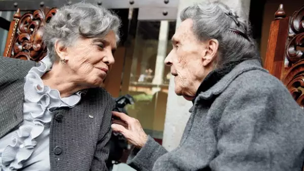 La noche de este miércoles la pintora falleció víctima de una neumonía a sus 94 años de edad.
