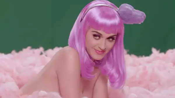 La cantanta lanzará su propio sello discográfico para poder ayudar a financier a los nuevos artistas.