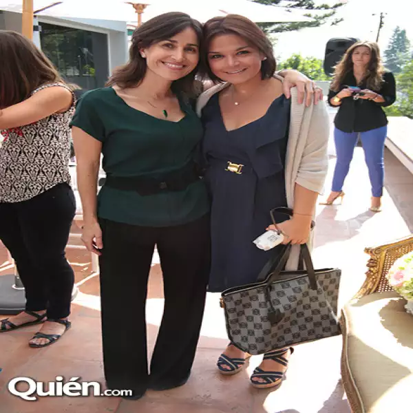 Paula Villegas,Cristina Aubry