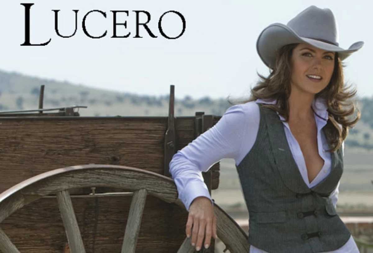 La cantante lanzó el tema que formará parte de la telenovela 'Soy tu Dueña', melodrama de la que es protagonista.