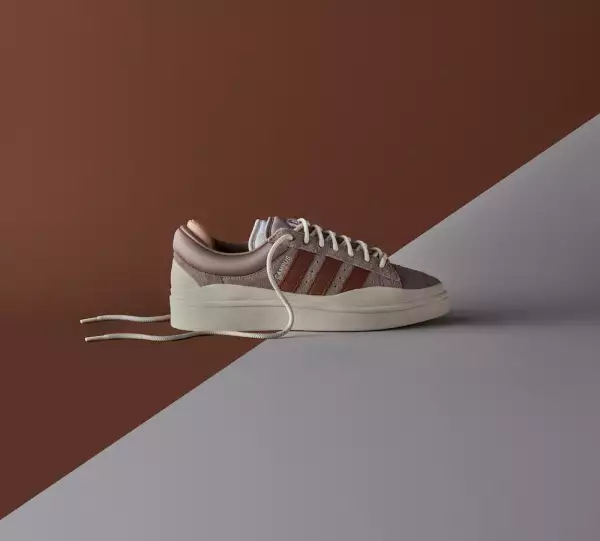 Nuevos tenis de Bad Bunny con Adidas. 