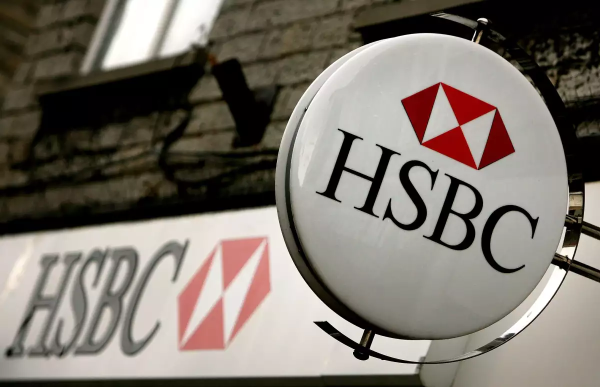 HSBC reveló un plan de reestructuración de tres años diseñado para reducir su red global con el cierre de negocios no rentables.