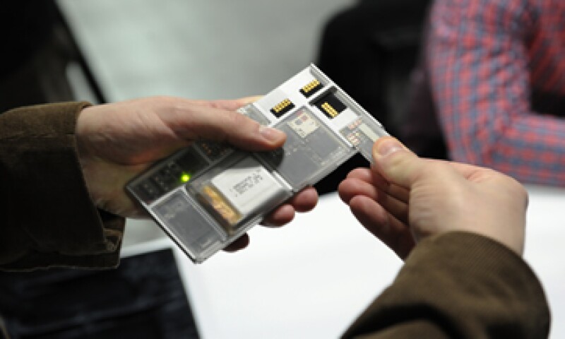 Google ha renunciado a producir algunas partes de estos teléfonos con impresoras 3D. (Foto: AFP)