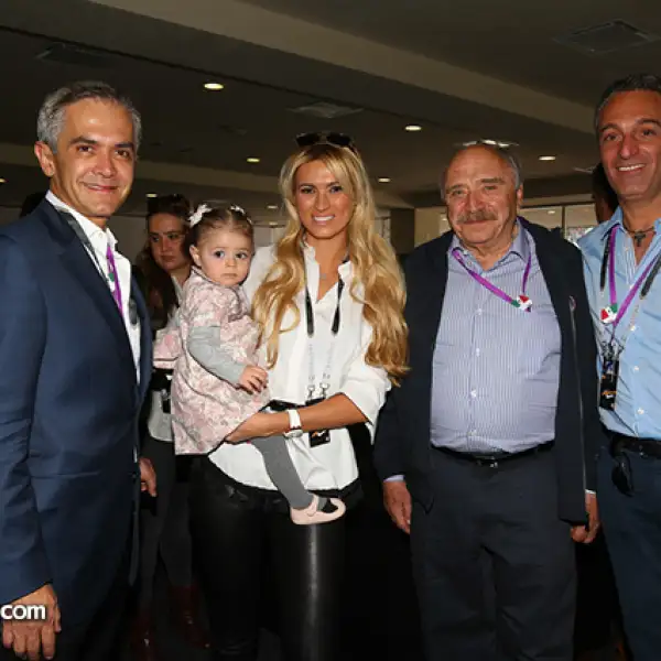 Miguel Ángel Mancera, Mariel Slim, María Elena Torruco, José Abed y Carlos Slim Domit