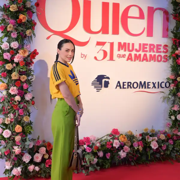 COCKTAIL31MUJERES052.JPG