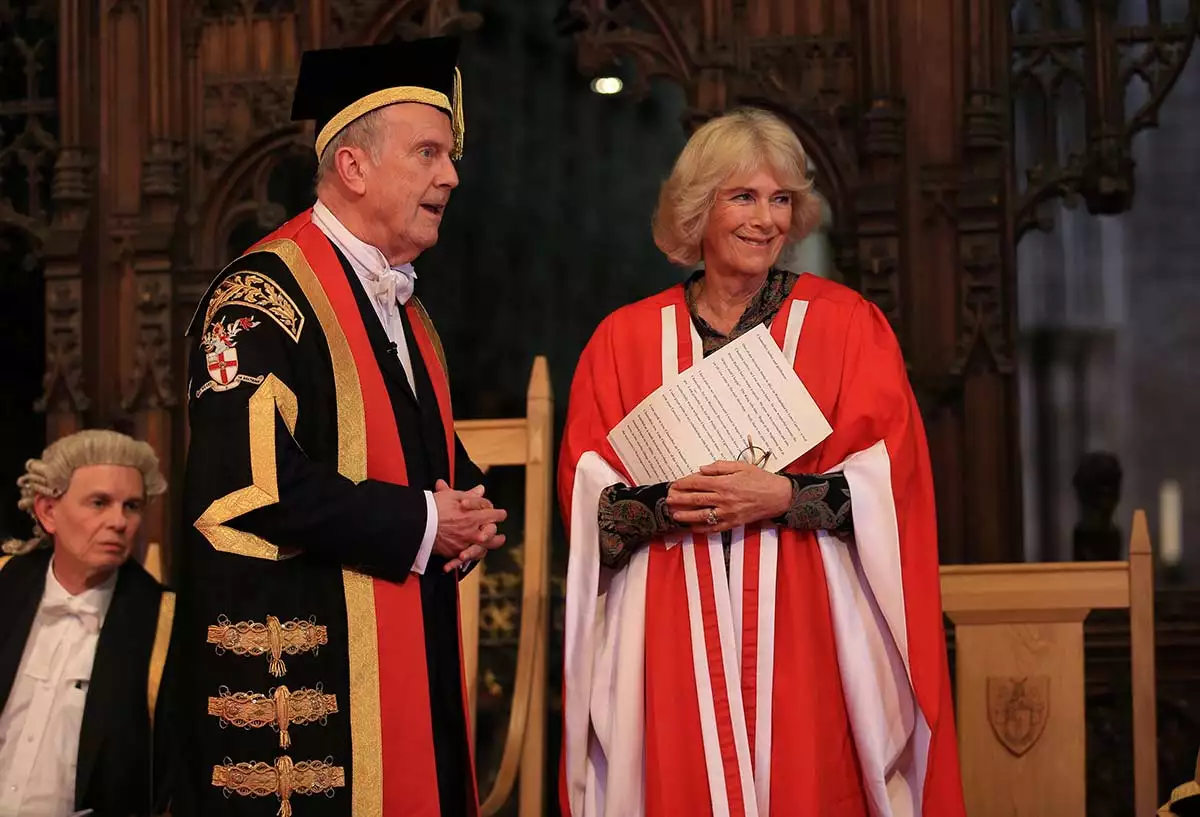 Camilla, duquesa de Cornwall y Gyles Brandreth