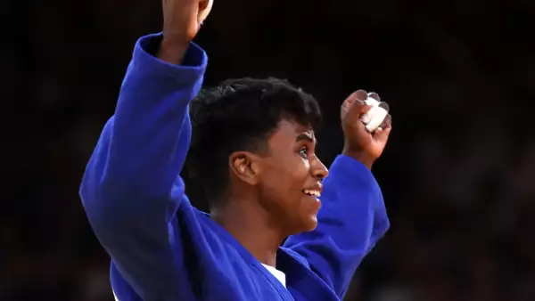 Prisca Awiti pasa a la final de judo en París 2024