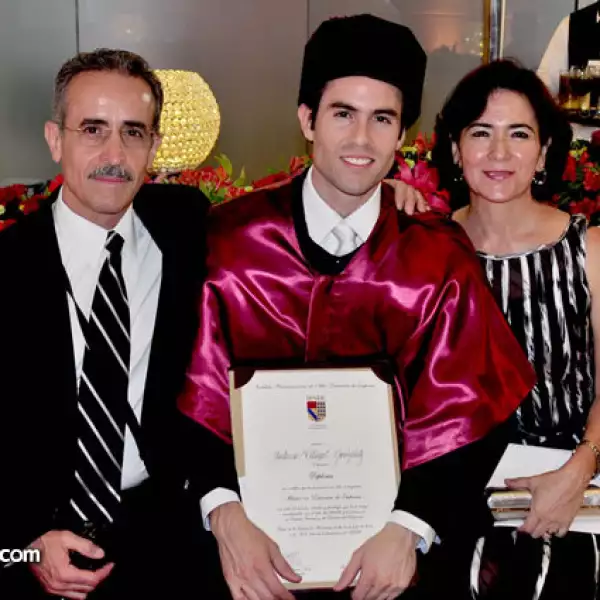 Rafael Villegas, Antonio Villegas y Catalina González