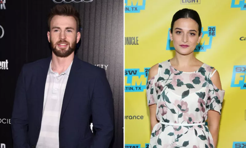 No es una top model y mucho menos una gran estrella de Hollywood; la comediante Jenny Slate parece haberse robado el corazón del ‘Capitán América’ con otras cualidades.