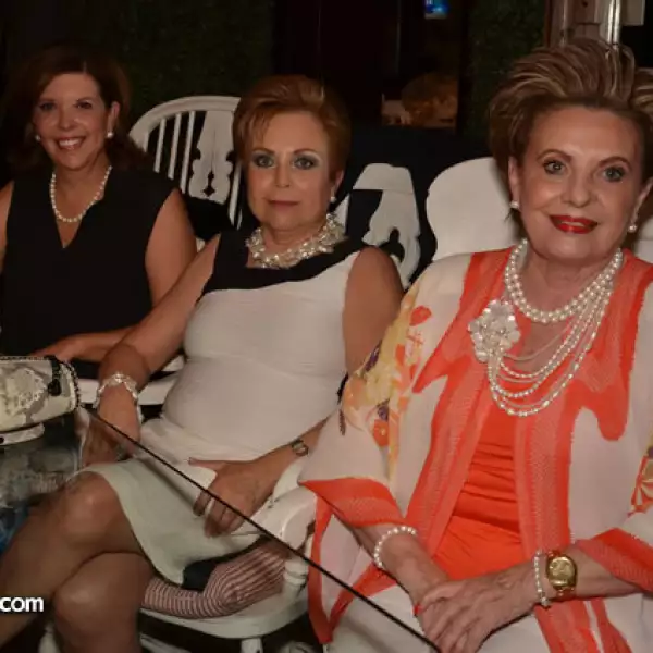 Lorena de Gamboa, Rayito de Fregoso y Graciela de Figueroa