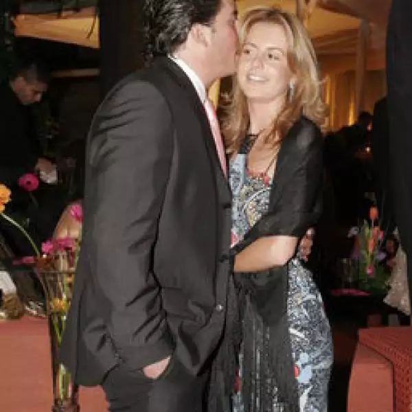 Gerardo Pasquel, Lorena Ovejas