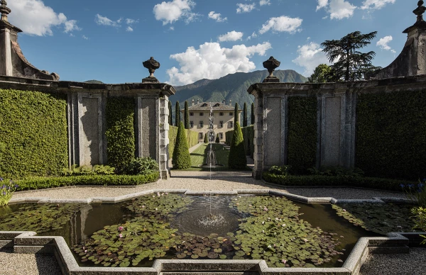 Exterior Fountain Shot.jpg
