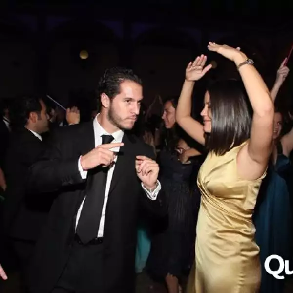 Miguel Pinodueñas,Mariana Gangoiti