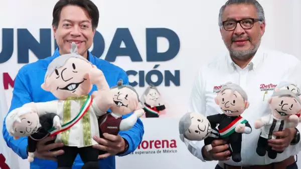 Mario Delgado en conferencia