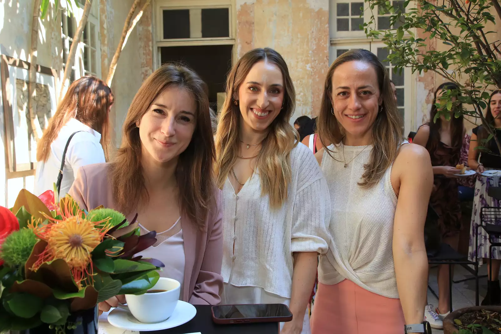 Cristina Randall, Alejandra Suárez y Carla Pane 