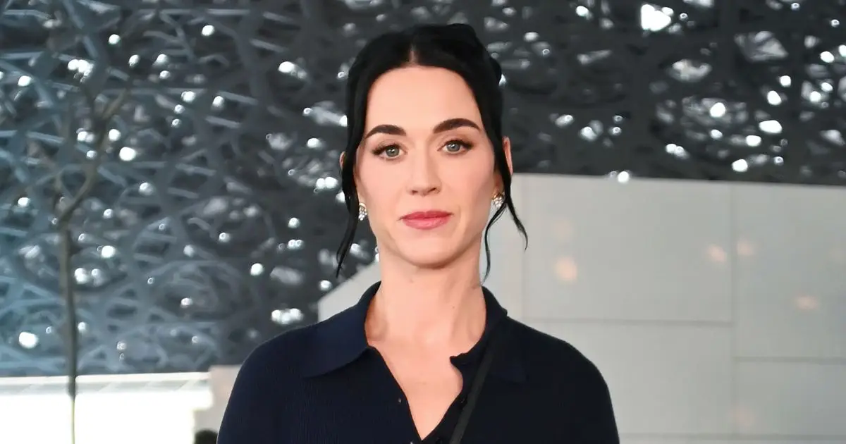 katy-perry-fontana-de-trevi.jpg