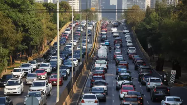 Hoy No Circula, viernes 2 de enero 2026: qué autos no podrán transitar en CDMX y Edomex