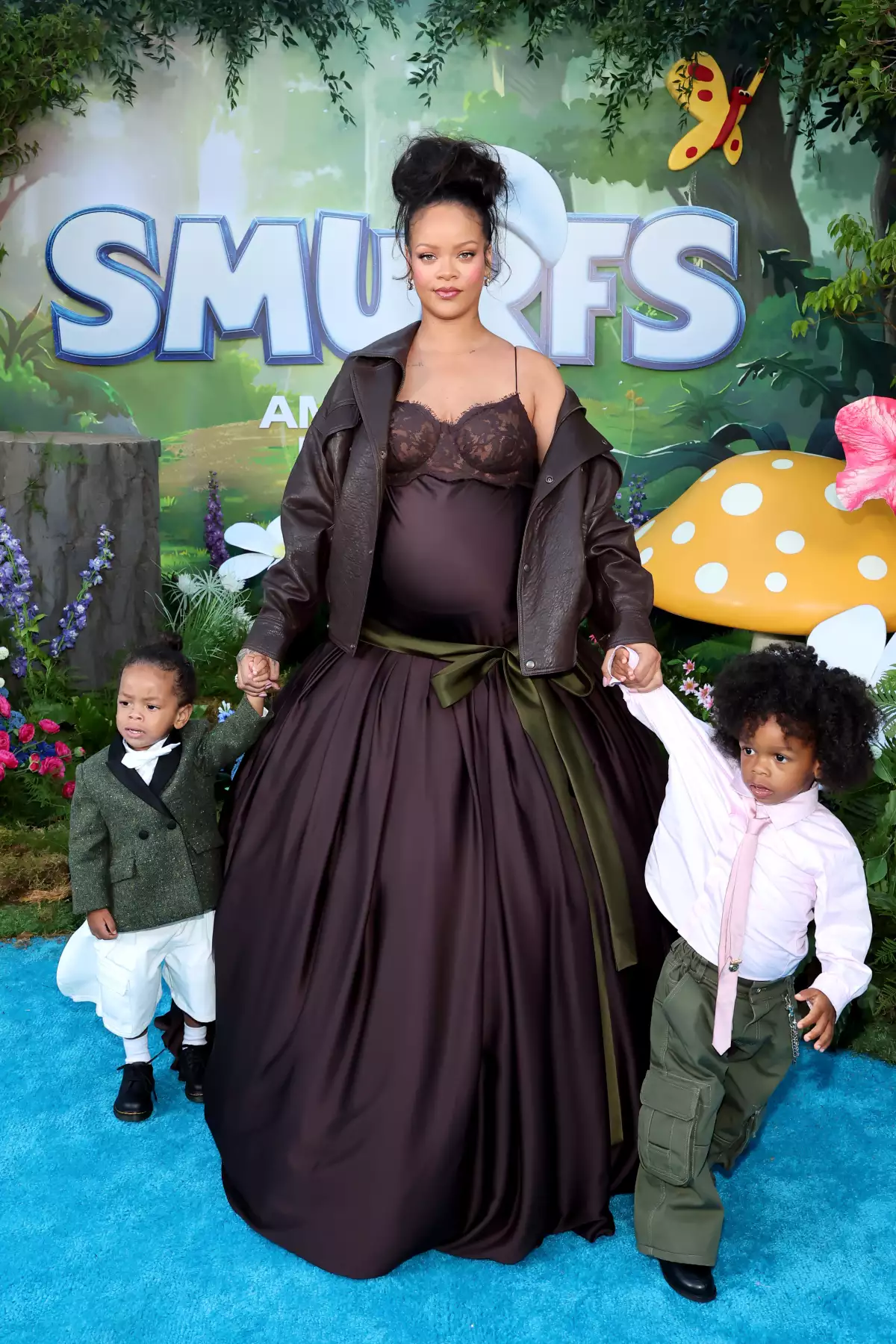 RihannaPremierePitufos