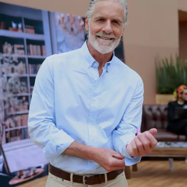 Carlos Bisdikian 