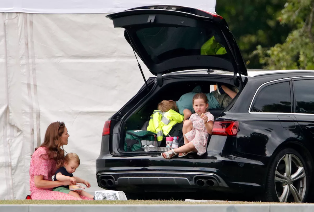 Kate Middleton con sus hijos