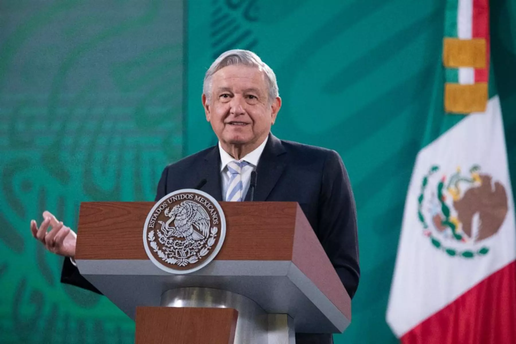 AMLO-conferencia.jpeg