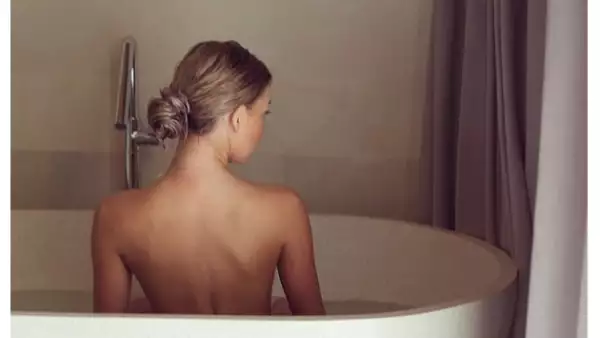 http://instagram.com/hannahpolites