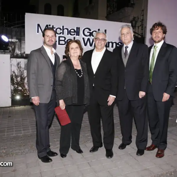 Mauricio Barrantes,Celia Barrantes,Mitchell Gold,Jorge Barrantes,Jorge Barrantes,Jorge Barrantes