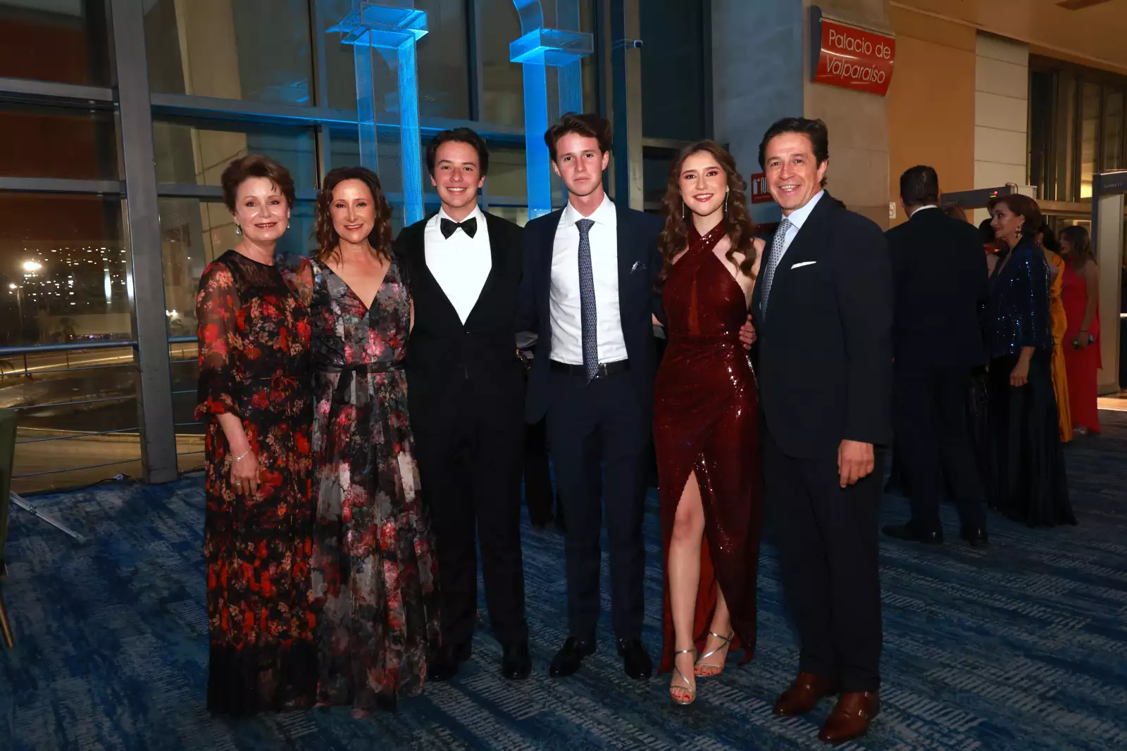 Alejandra y Angelica Cetto, Santiago , Benjamin, Daniela y Benja