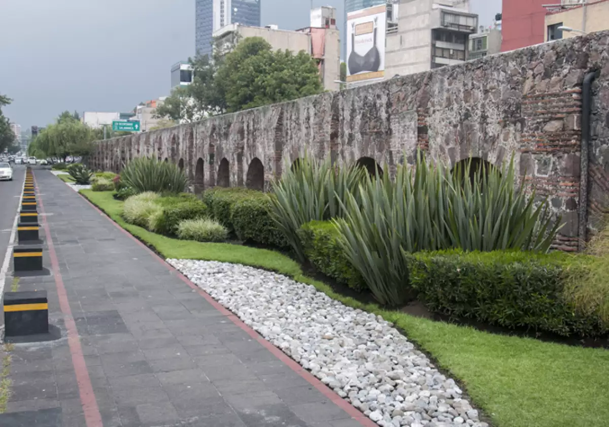 espacio público av chapultepec