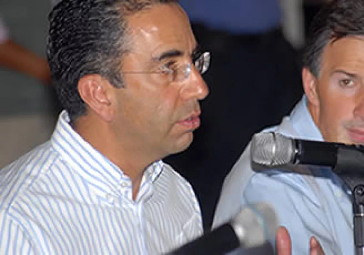 El secretario del Trabajo, Javier Lozano, confirmó las irregularidades con las que operaba la mina de Coahuila. (Foto: Notimex)