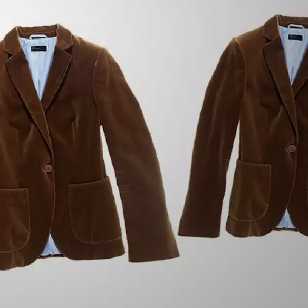 La firma italiana conoce el verano de México. Por eso lanzó esta colección de abrigos para proteger contra la lluvia, viento  y frío. En la imagen un saco en color café y con el interior en tono azul.