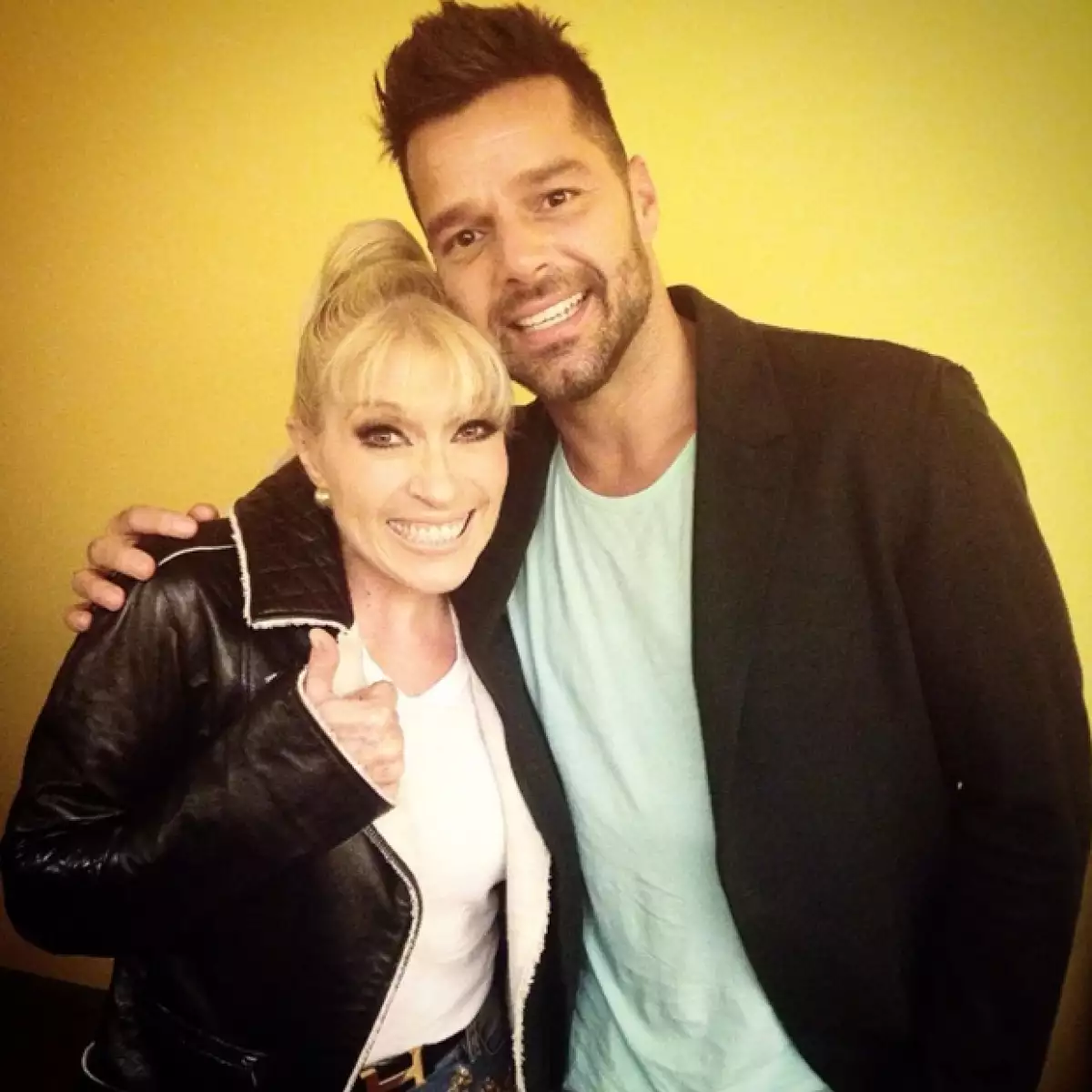 Además de su compañera, Yuri es su fan.