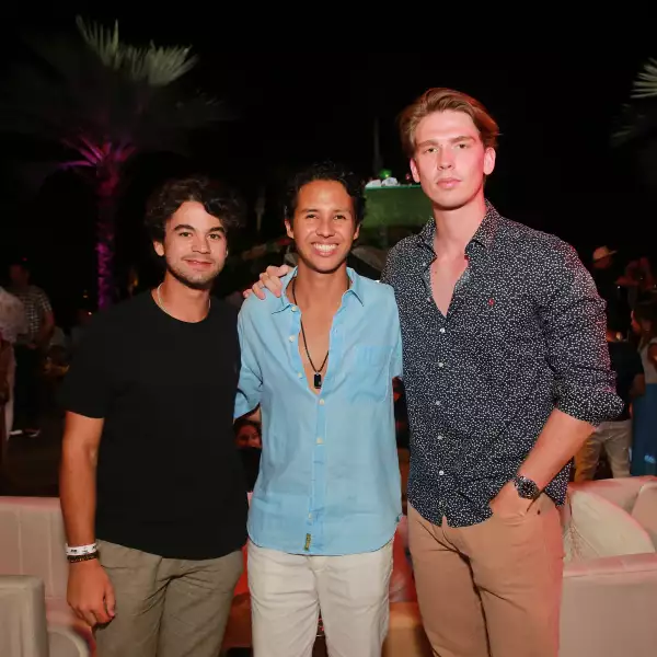 Manuel Trigo-Diego Zavala-Enzo Theroux