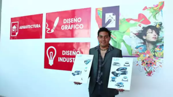 Auto para personas mayores UVM