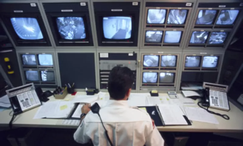 La violencia no sólo es contra las grandes empresas, sino sobre todo contra las micro y pequeñas, como tiendas de colonia, restaurantes y tintorerías. (Foto: Getty Images)