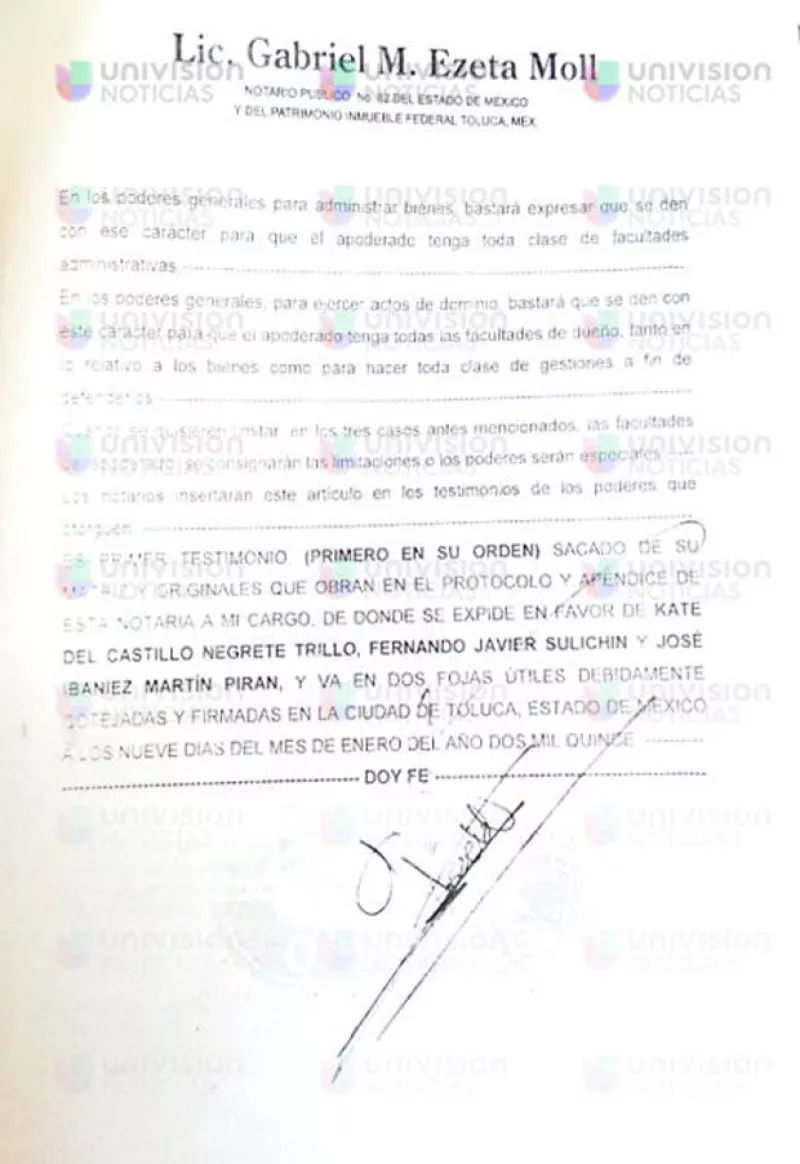 El abogado del narcotraficante aseguró a Reforma que el proyecto de su película autobiográfica con la actriz está "en suspenso".