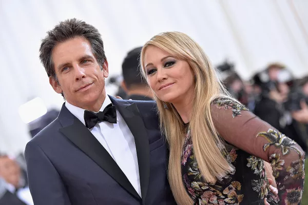 Ben Stiller y Christine Taylor en Met Gala