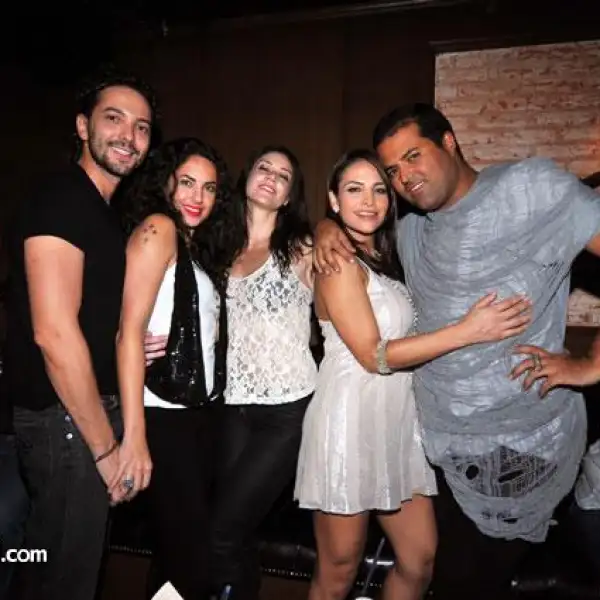 Kintaro Mori,Bárbara Mori,Karla Henkel y Fabiola Campomanes y Aldo Rendón