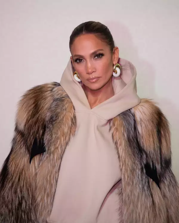 This Is Me‚Ä¶ Now Radio On Apple Music 1