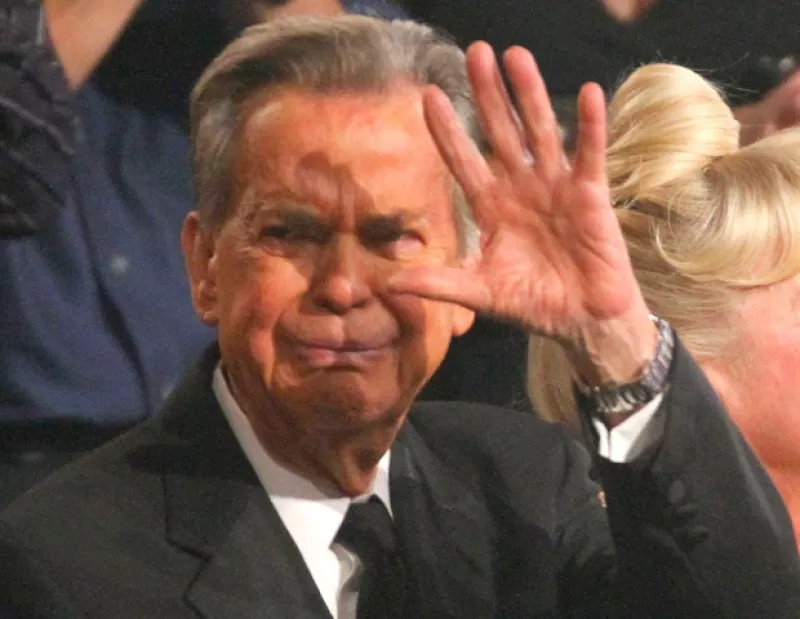 El legendario presentador de televisión murió a los 82 años de edad. Fue una de las personalidades del espectáculo más respetadas.