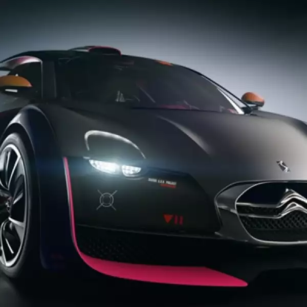 Un estilo realmente deportivo combinado con un toque de glamour.