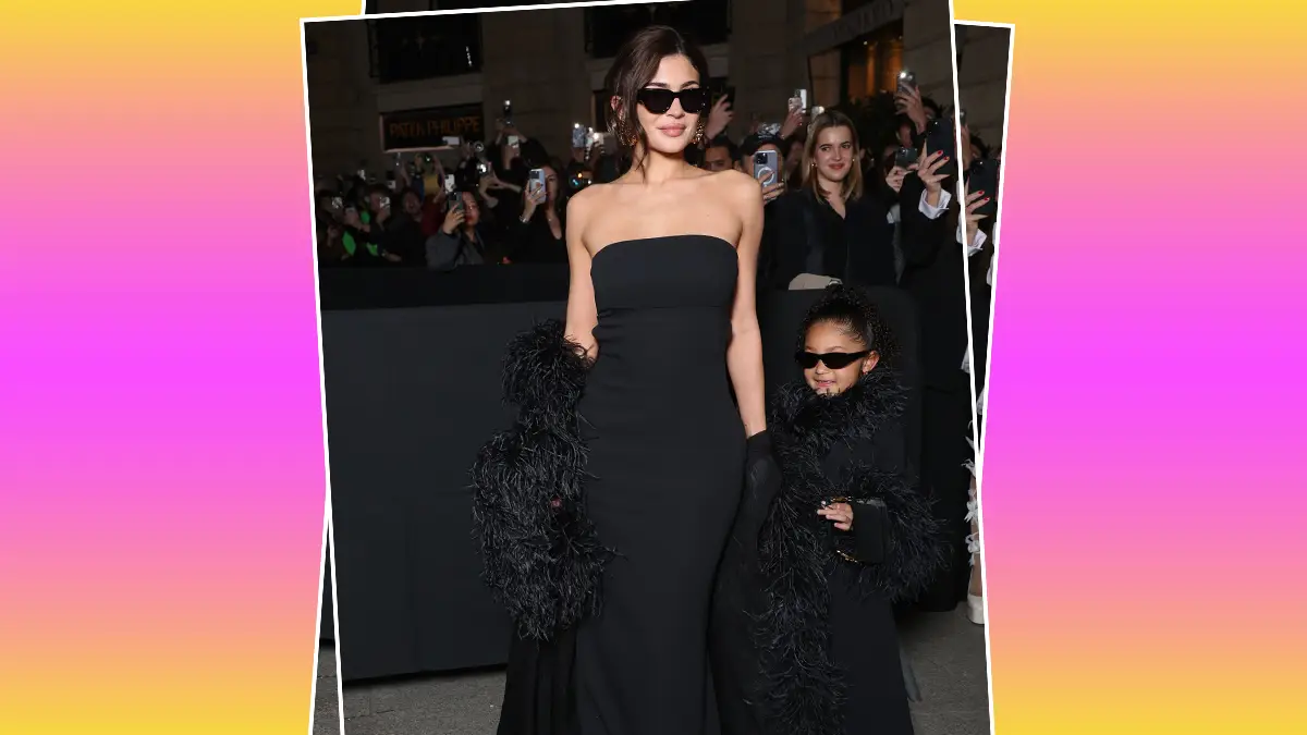 Kylie Jenner imita el estilo de su hija y viste un look coordinado con Stormi