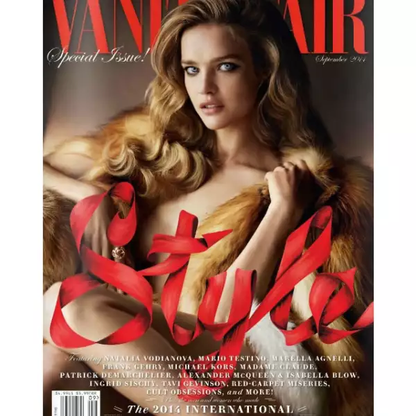 Natalia Vodianova aparece en la portada de septiembre tanto de Vanity Fair como de Vogue Paris.