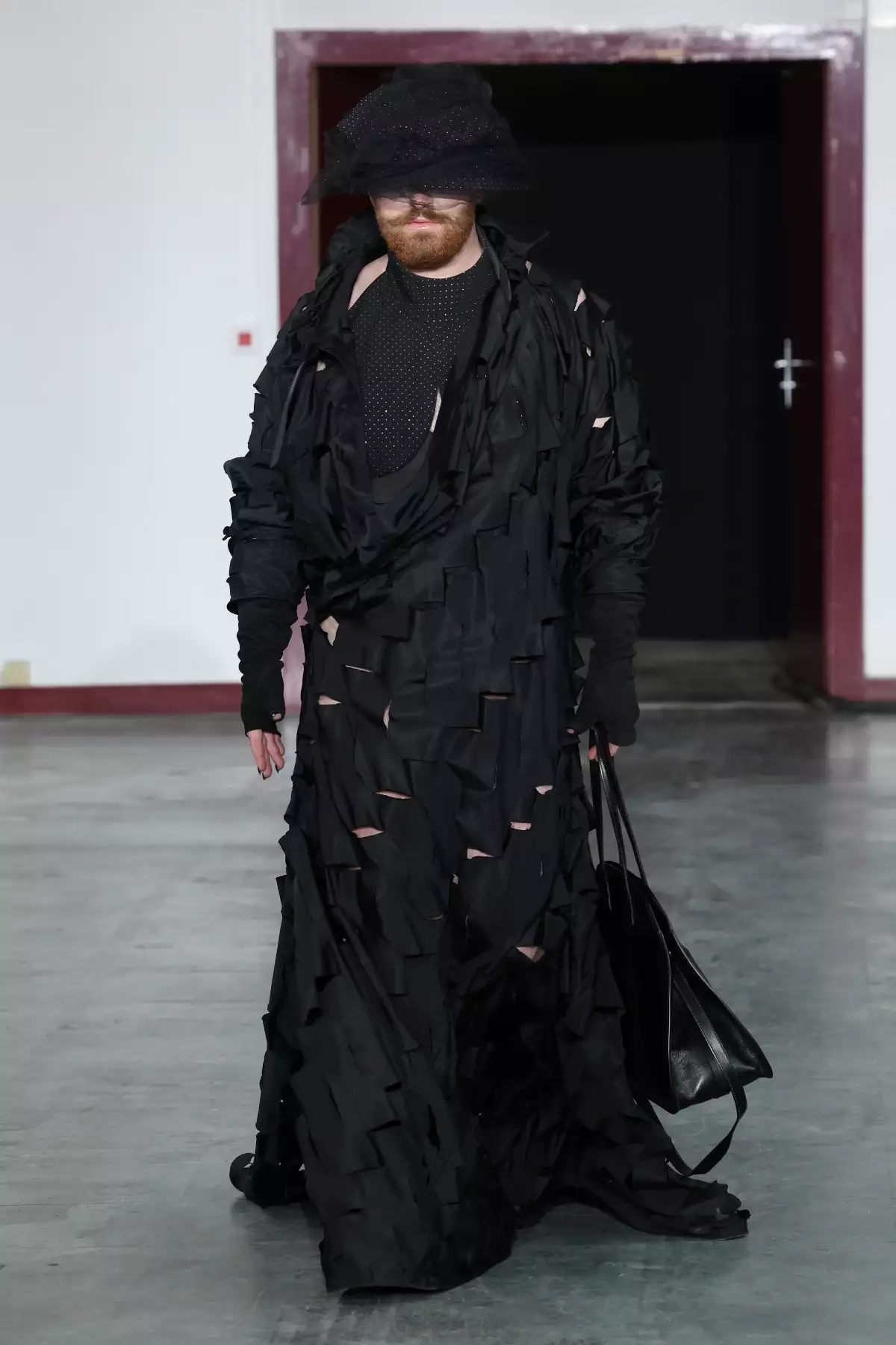 Sam Smith desfila para Vivienne Westwood