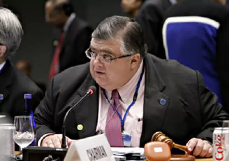 La entidad comandada por Agustín Carstens dijo que el consumo en el país sigue débil. (Archivo)