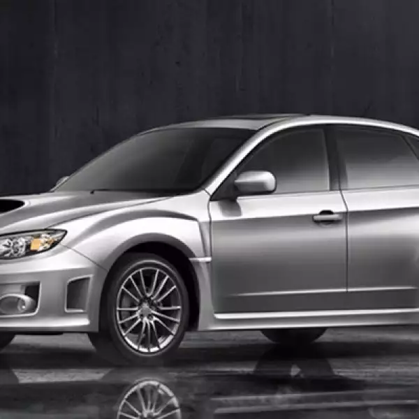 Este vehículo cuenta con tres modalidades: Normal, Depotivo y Ecolgico, cada uno con inyección de gasolina diferente.