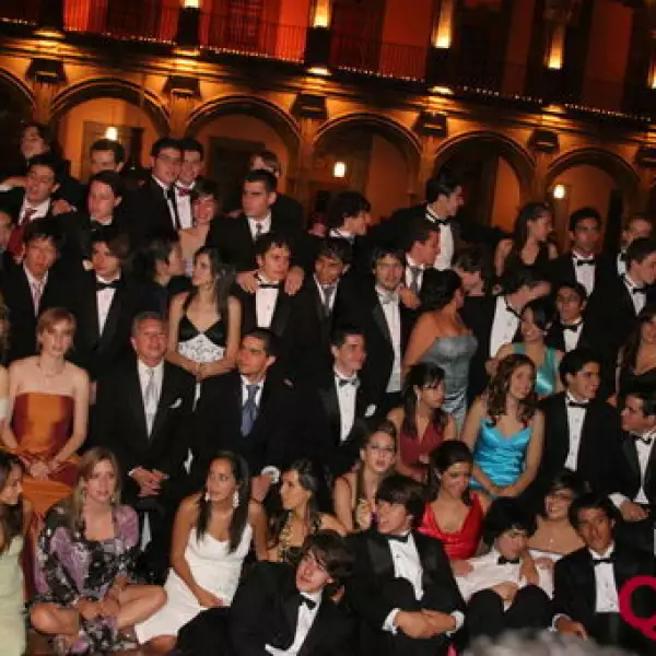 Aspectos. Graduación del Americano