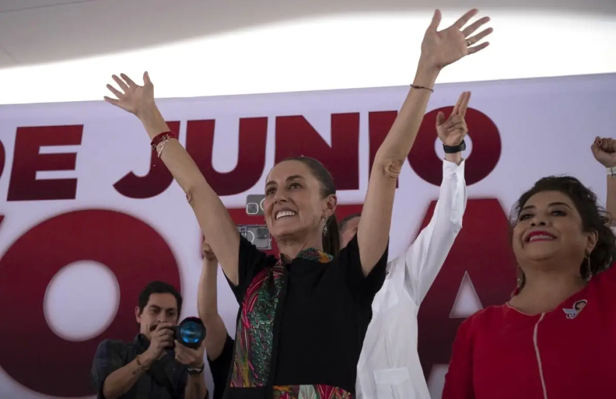 Claudia Sheinbaum seguiría el plan de conectividad de AMLO.